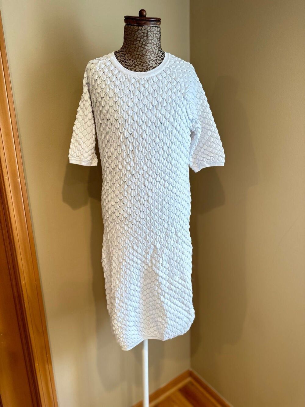 Venus White Bodycon Dress Size Medium